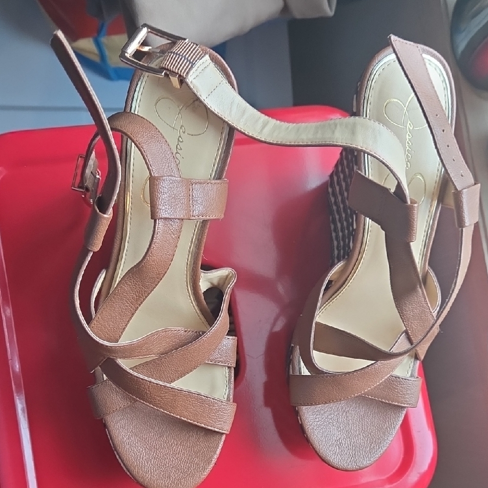 Jessica Simpson Tan Strappy Sandals